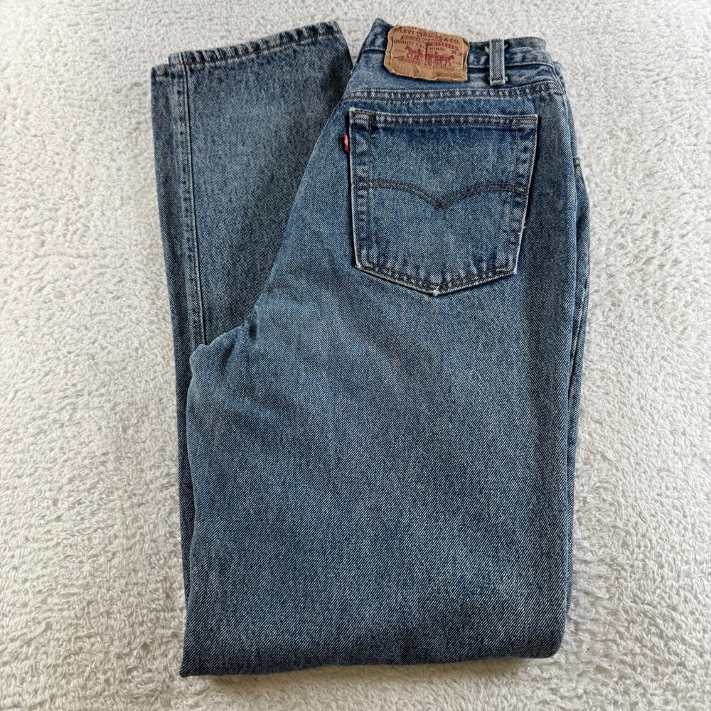 Vintage Made in USA Levi 17501 0601 Mom Jeans Loose Taper 28x32 Denim Button Fly